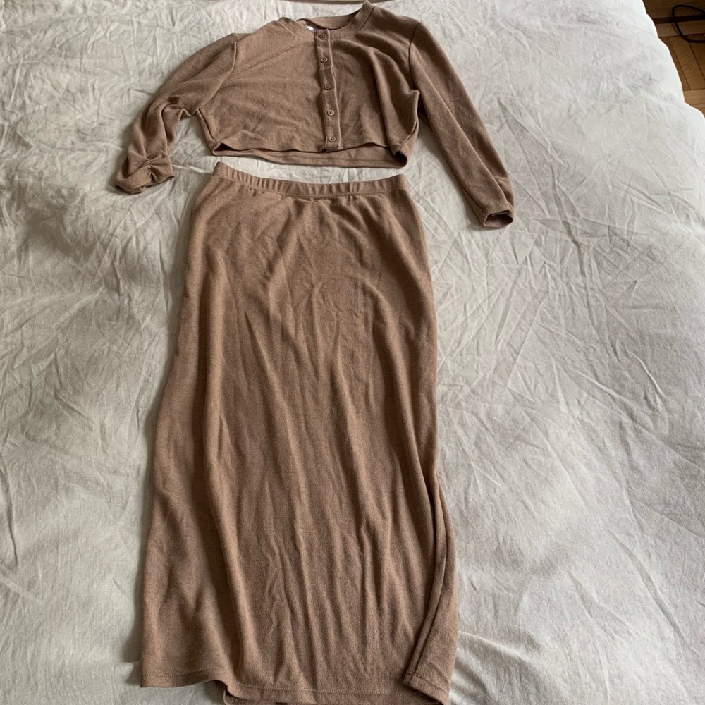 Reformation 3 piece matching midi skirt set
